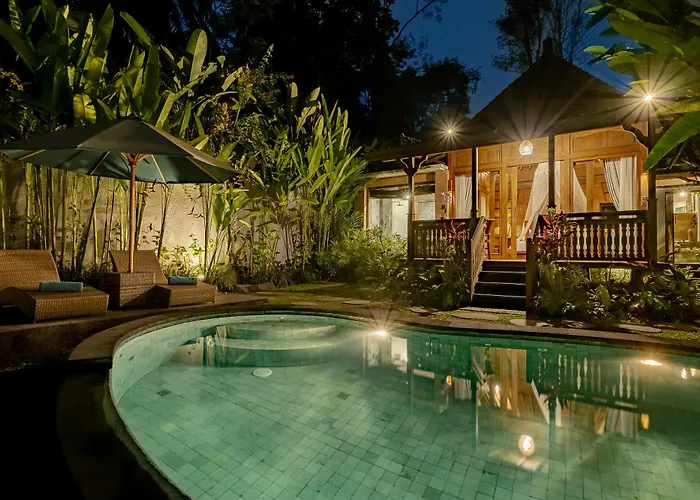 Anandari Villa *