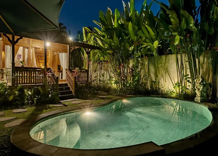 Anandari Villa *